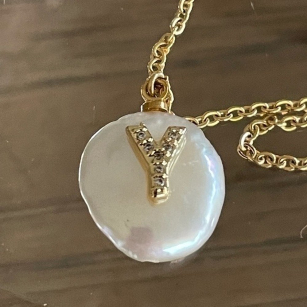 Justyna Kaminska JKNY Simulated Pearl and  Crystal  Initial Necklace Y